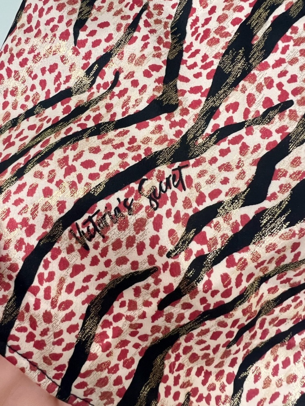 NWT Victoria's Secret Black, Pink & Lace Leopard Print Camisole- Small - Picture 3 of 7